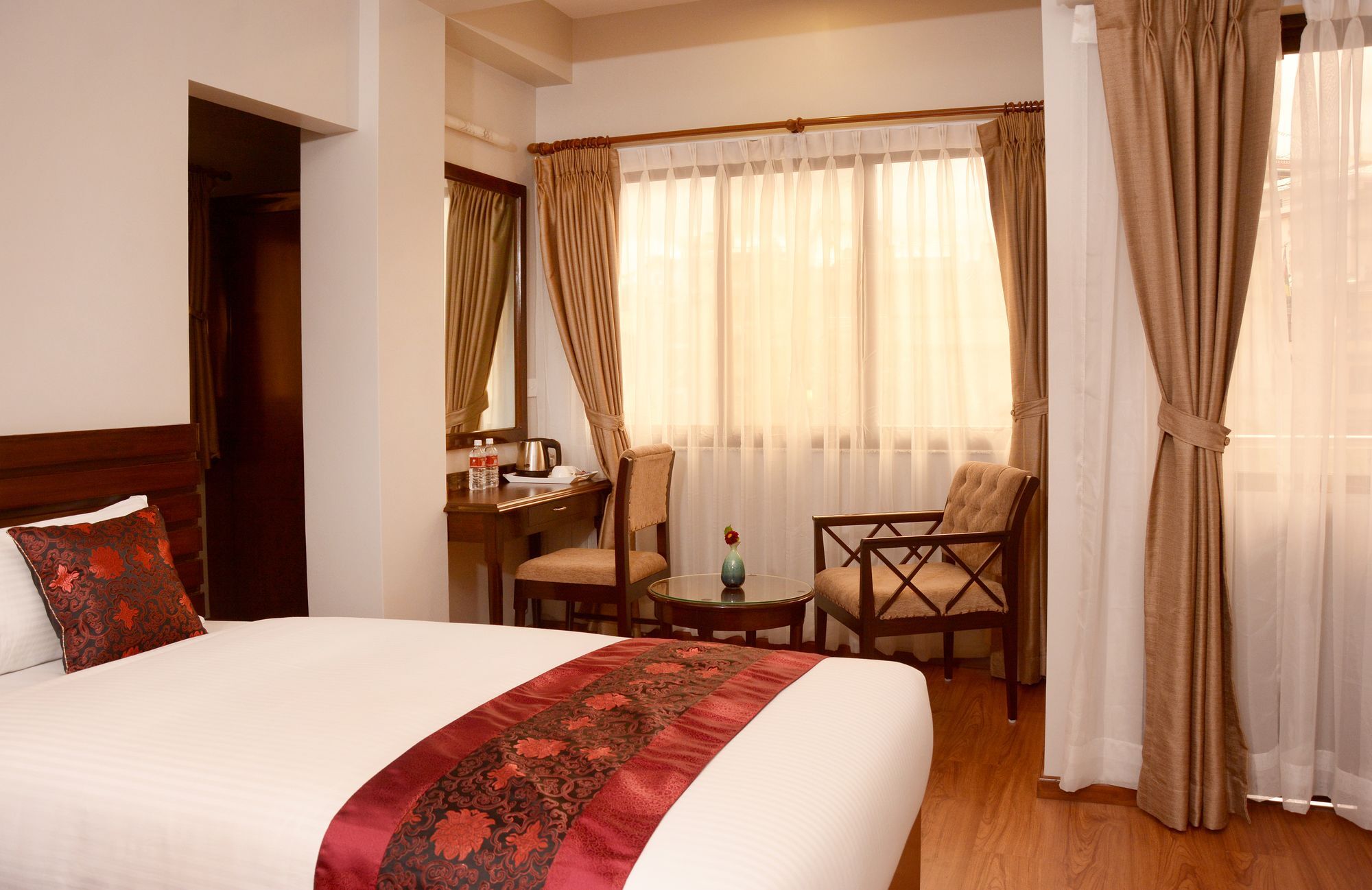 Hotel Mudita Катманду Экстерьер фото
